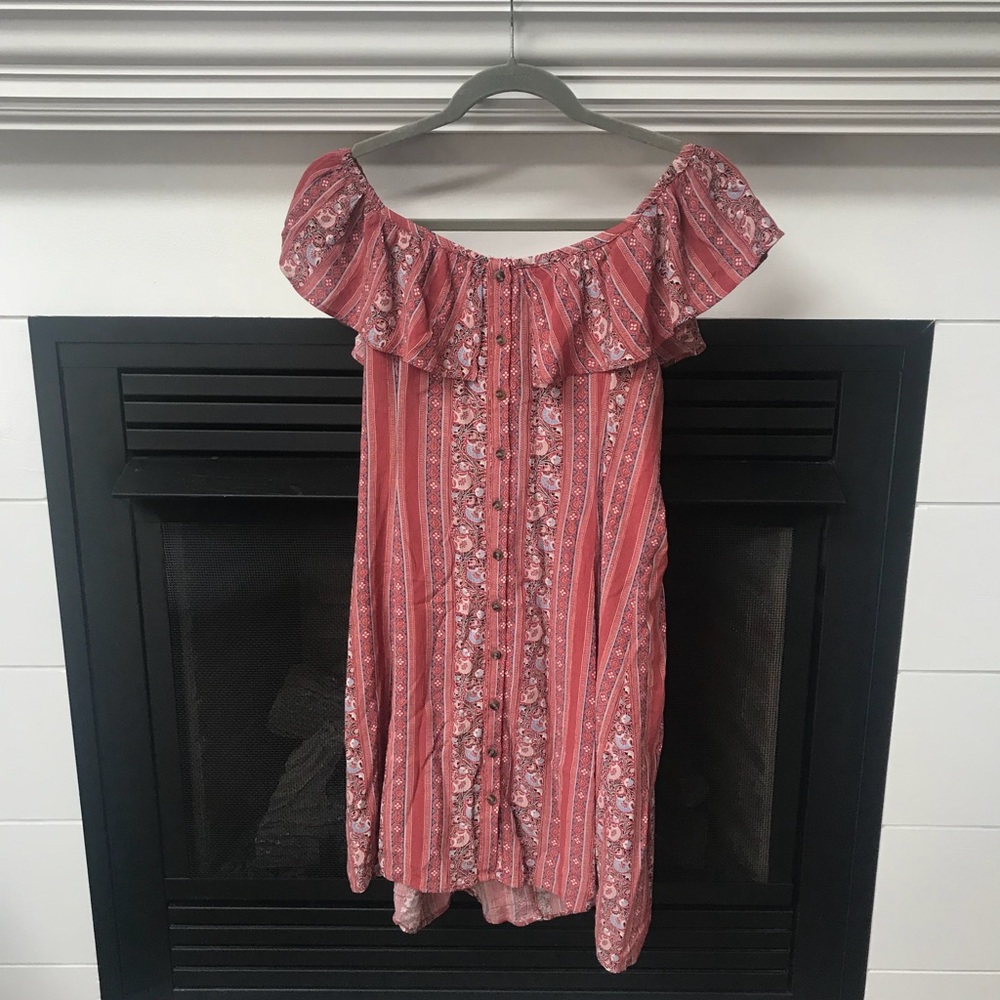 American Eagle: Off the shoulder dress